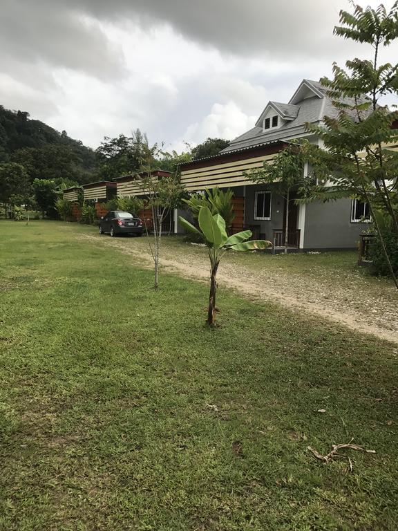 Banana Lodge Khao Lak Exterior photo
